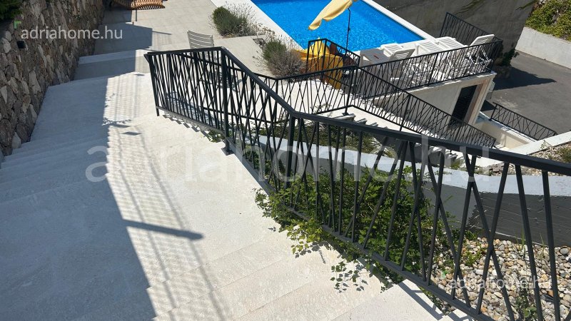 Crikvenica – Újépítésű, földszinti lakás tágas kerttel
