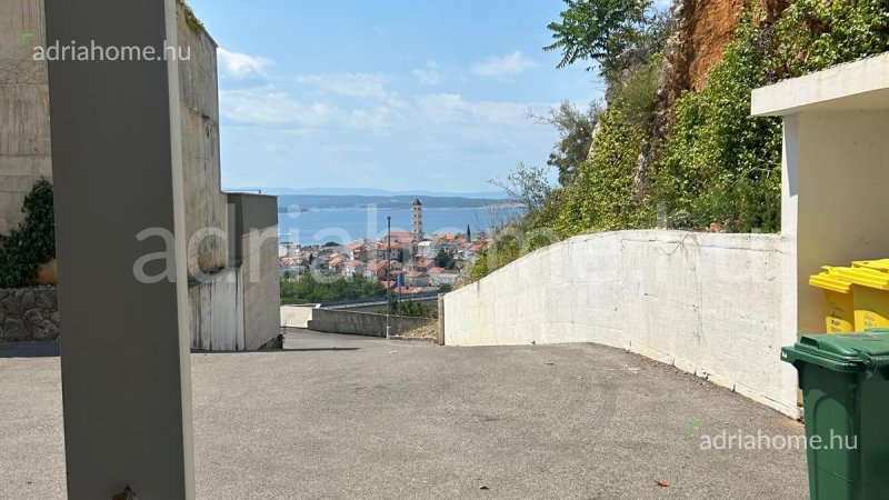 Crikvenica – Újépítésű, földszinti lakás tágas kerttel
