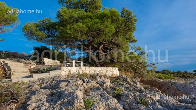 Rogoznica környéke - Luxus villa 2. sorban a tengertől, panoráma a nyílt tengerre
