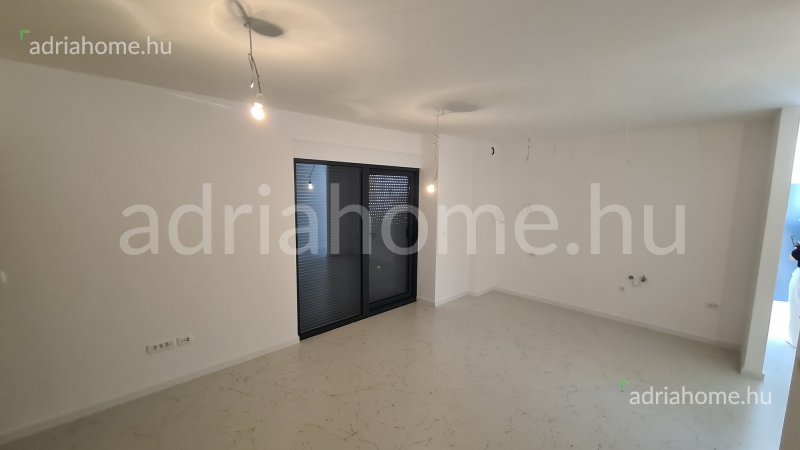 Čiovo - Apartmani u novogradnji blizu mora sa pogledom