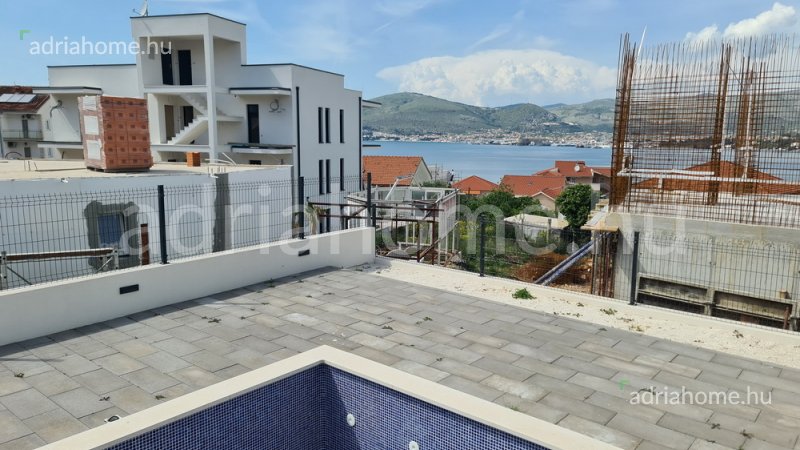 Čiovo - Apartmani u novogradnji blizu mora sa pogledom