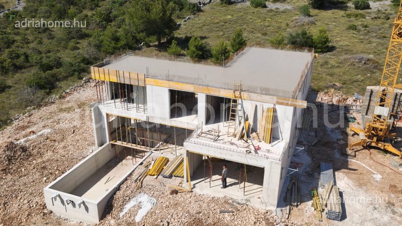 Rogoznica - Luxus családi házak medencével és nagy kerttel építés alatt
